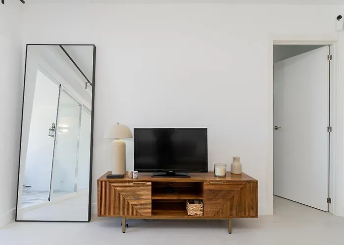 Monko Flores 토레몰리노스